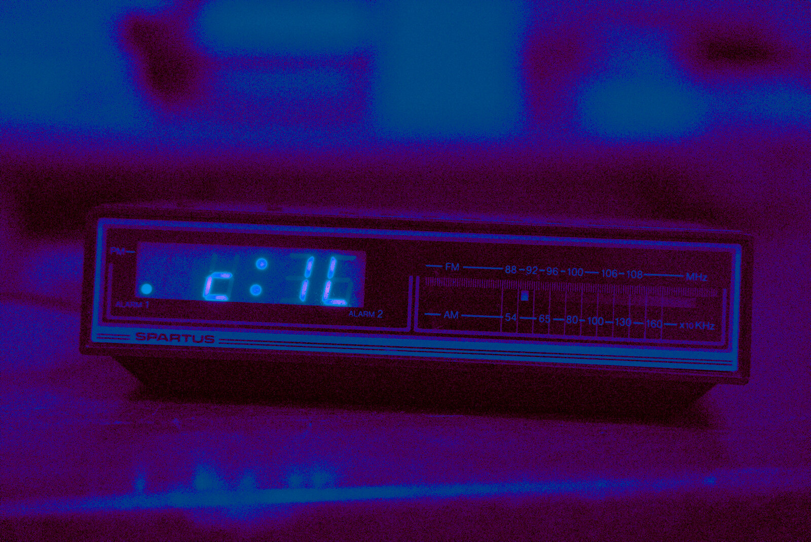 Digital clock photo 4