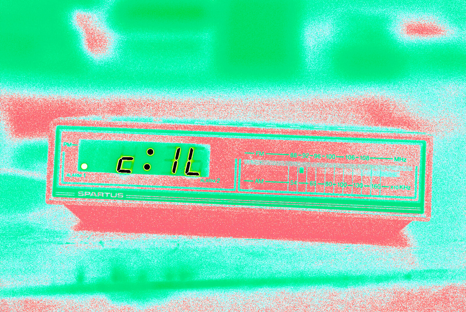 Digital clock photo 3